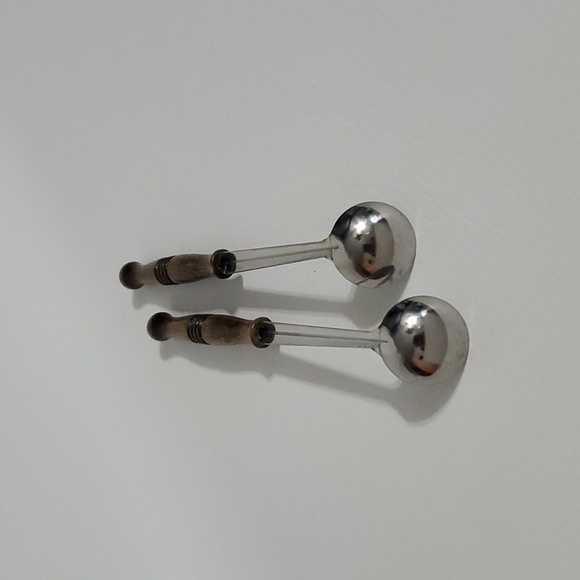 Vintage Condiment Spoons Mayo Ketchup Mustard Ladles Wood Handle Relish Server - Picture 4 of 4